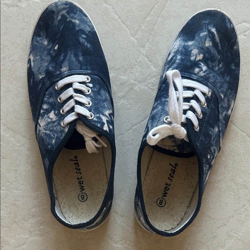 Wet Seal Navy Tie-Dye Canvas Shoes